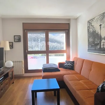 21a06 En Apartment